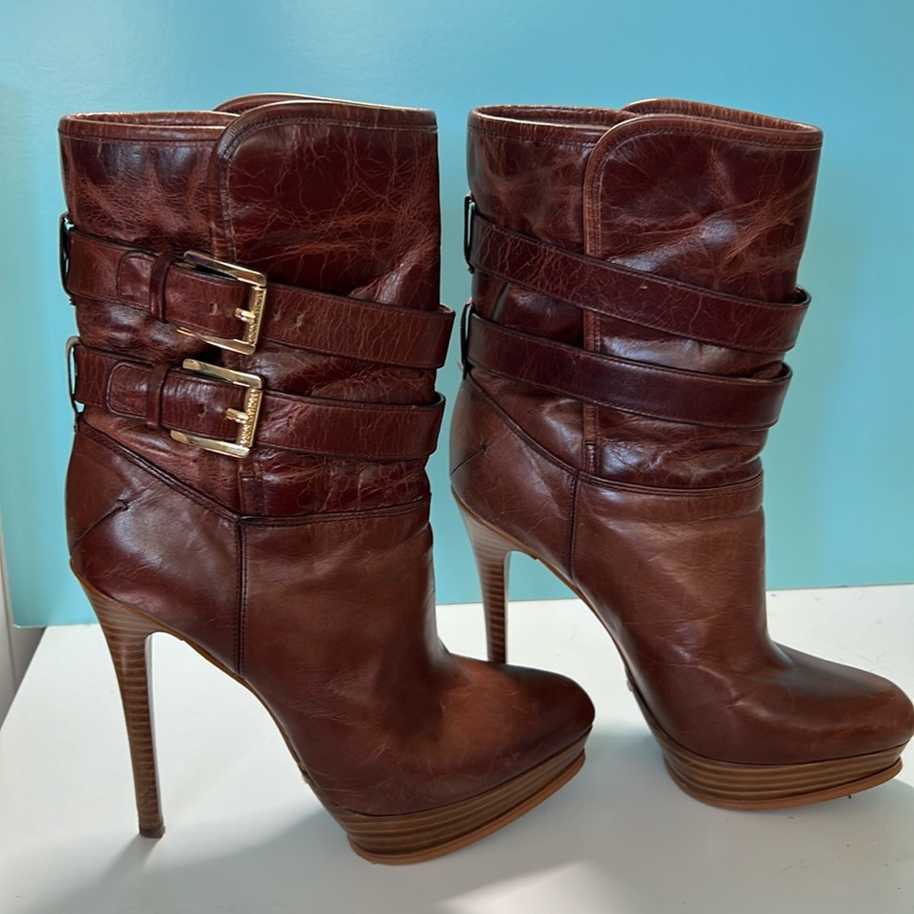 Sexy vintage MK leather boots in light brown, warm faux Sherpa/fleece lining